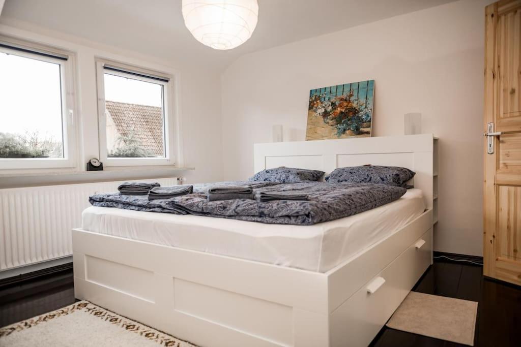 Stadt-Ferienwohnung Mit 55 M² Fuer 2 Erw. Personen Und Kind Bis 3 Jahren Bad Lauterberg Zewnętrze zdjęcie